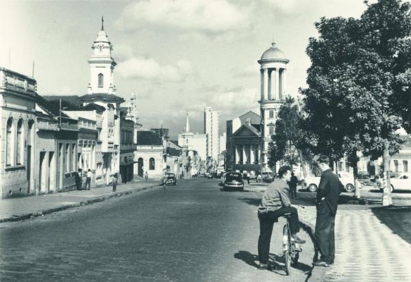Curitiba na década de 50 Largo da Ordem